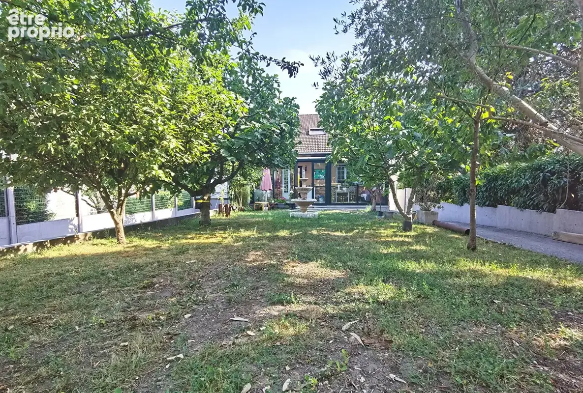 Photo Maison à Rosny-Sous-Bois au prix de 949 000€