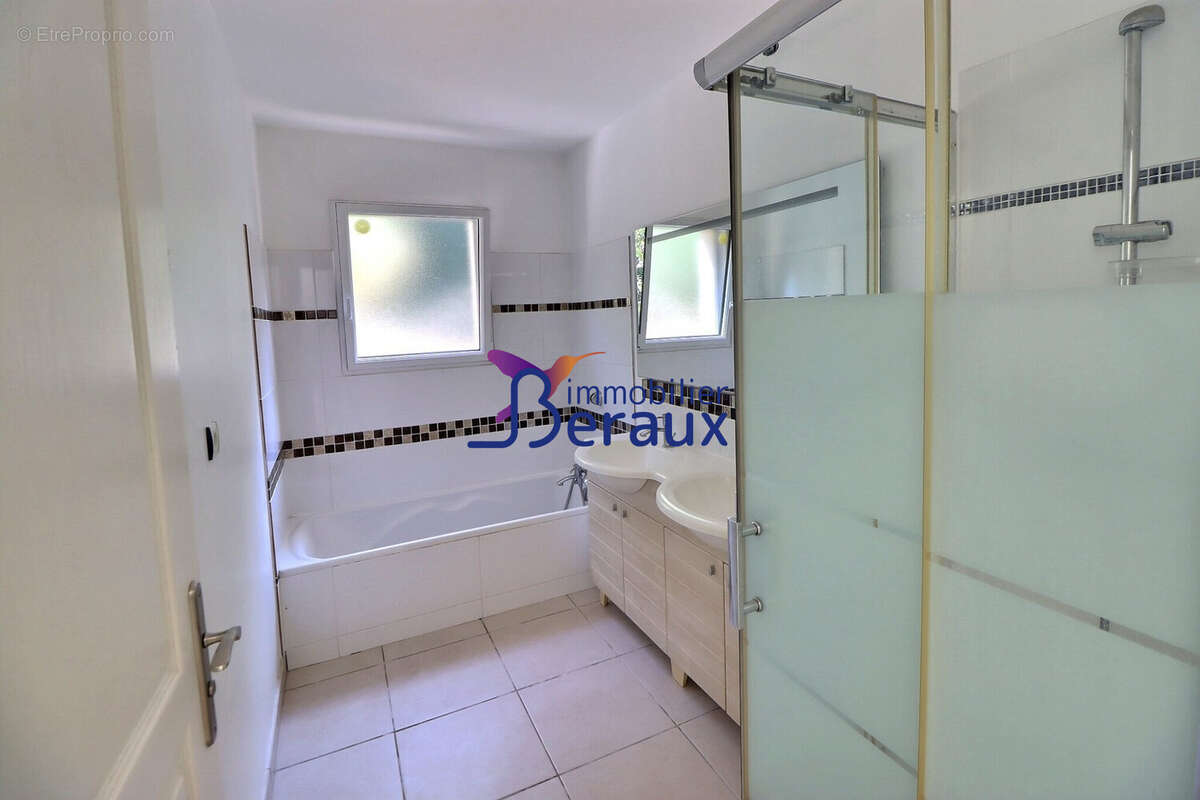 Maison 112 m² à Bardouville  - photo 6