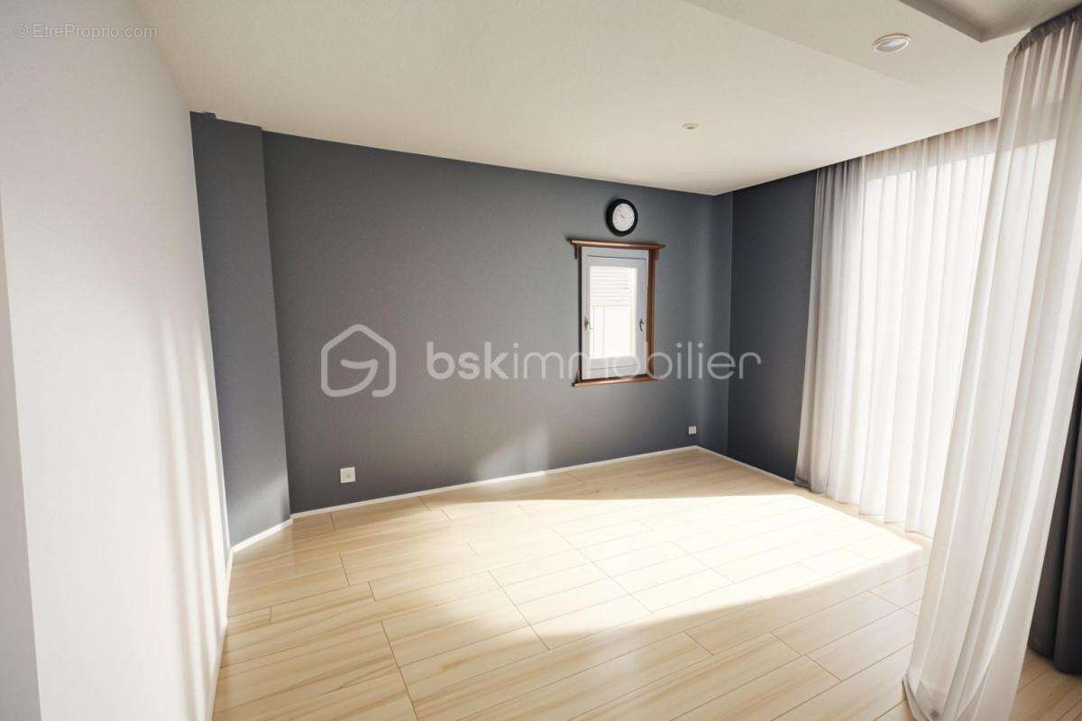 Appartement à TRANS-EN-PROVENCE