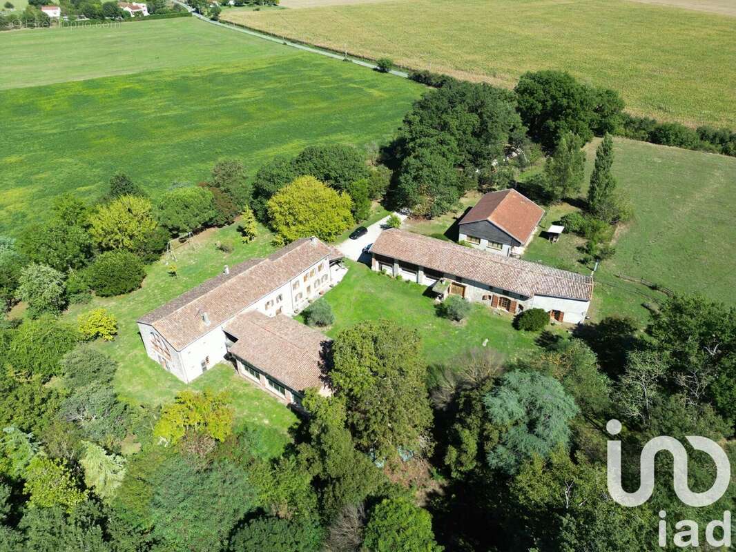 Photo 3 - Maison à REVEL