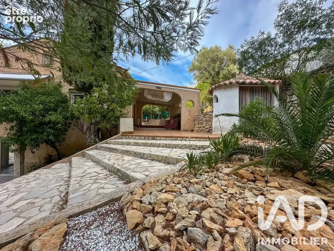 Photo 1 - Maison à LA VALETTE-DU-VAR