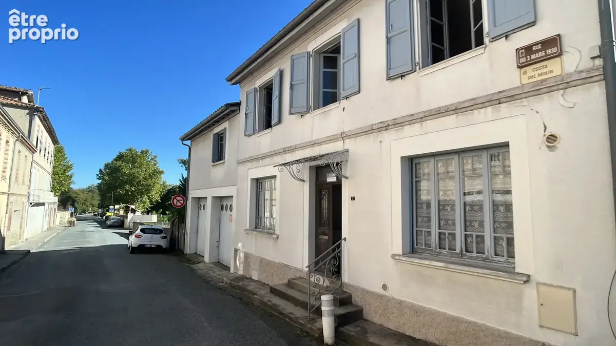 Photo Maison à Saint-Sulpice au prix de 240 000€