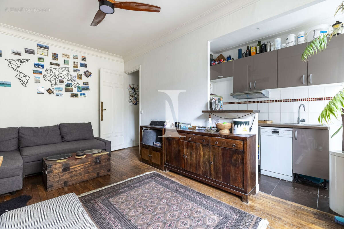 SEJOUR - Appartement à PARIS-15E