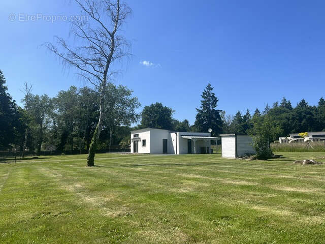 Maison à PLESSE