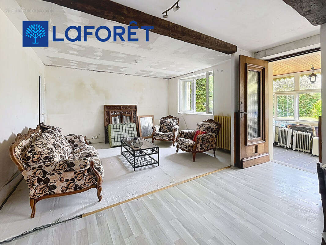 A VENDRE- Maison Malguénac 5 pièce(s) 360 m2 - photo 16