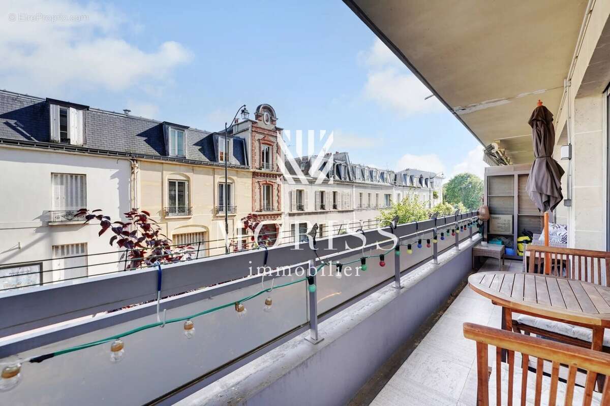 Saint-Mandé Appartement de 2 pièces + 12 m2 de balcon et 6 m2 de loggia - photo 2