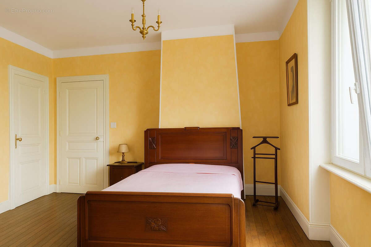 Maison à BILLY-SOUS-MANGIENNES