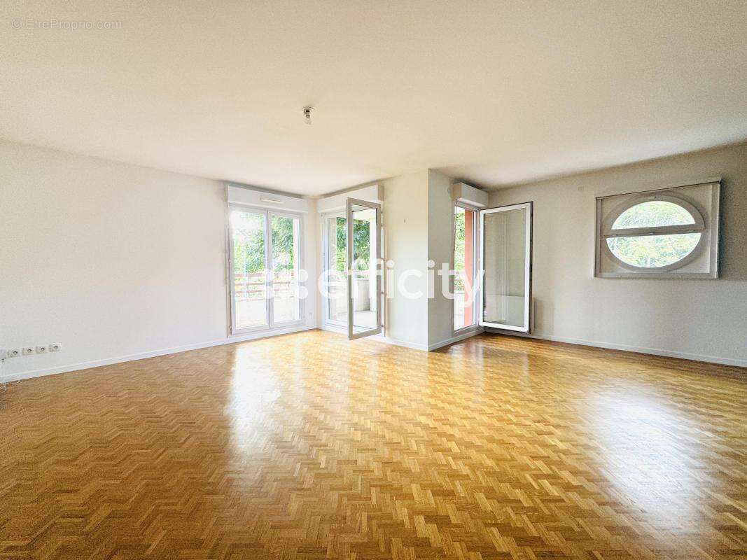Appartement à CHATILLON