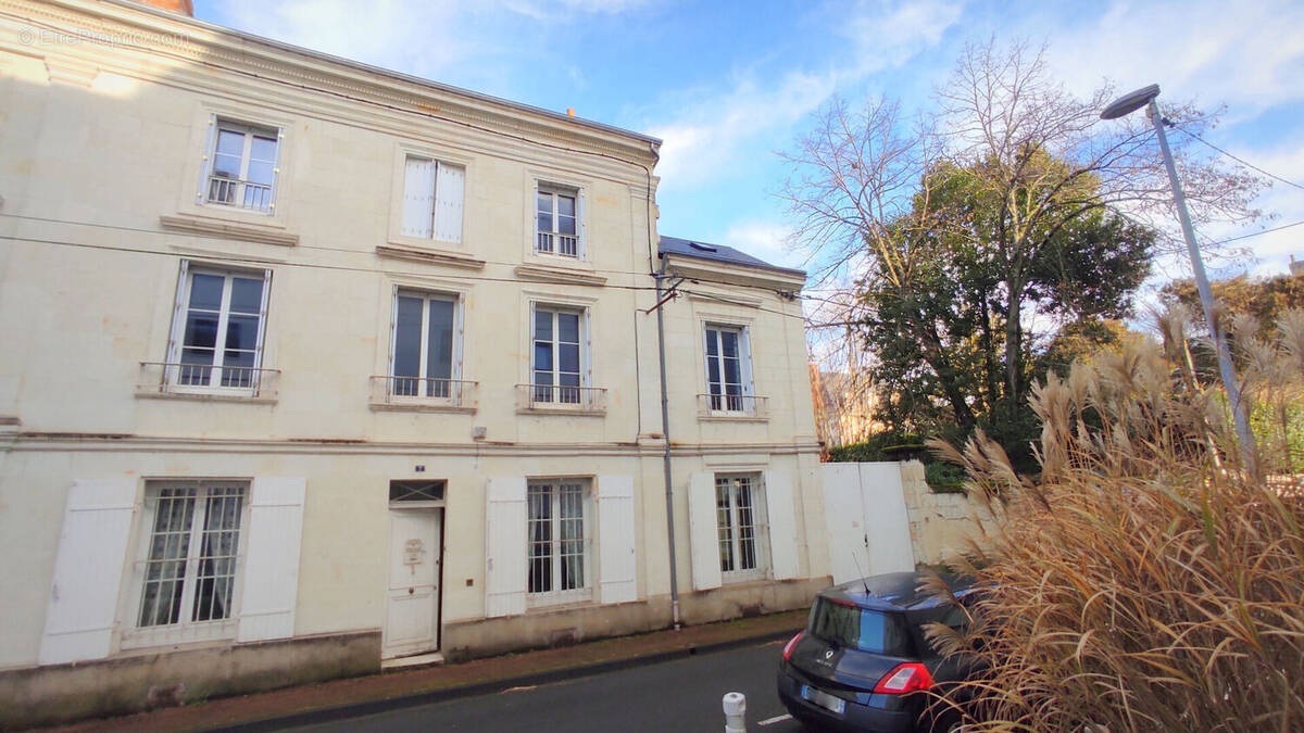 Maison à CHATELLERAULT