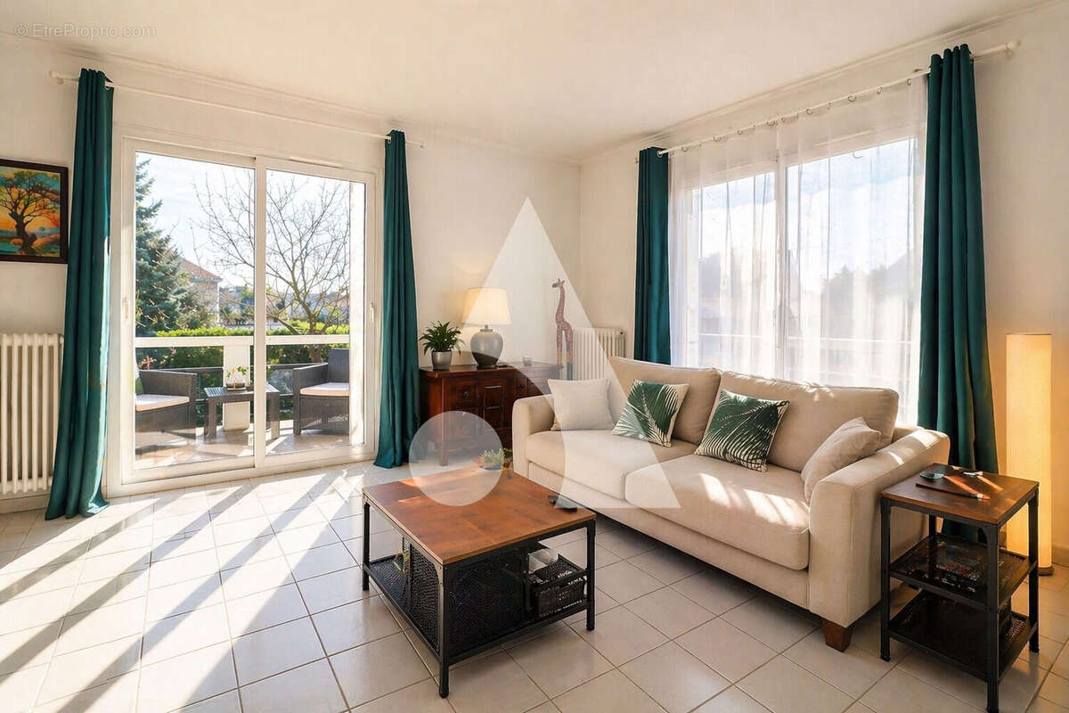 Maison à AUVERS-SUR-OISE