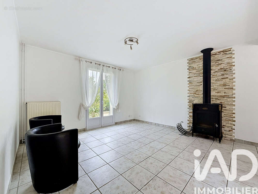Photo 5 - Maison à BREUILLET