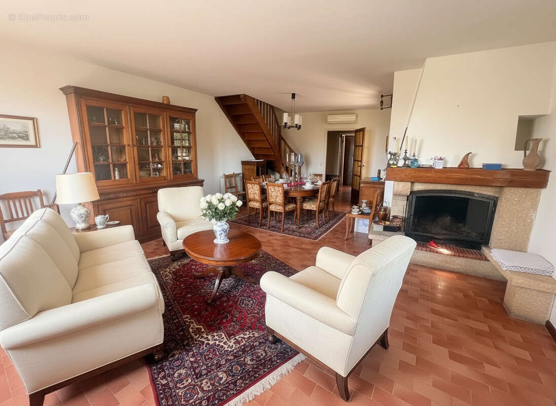 Maison à PLAN-D'ORGON