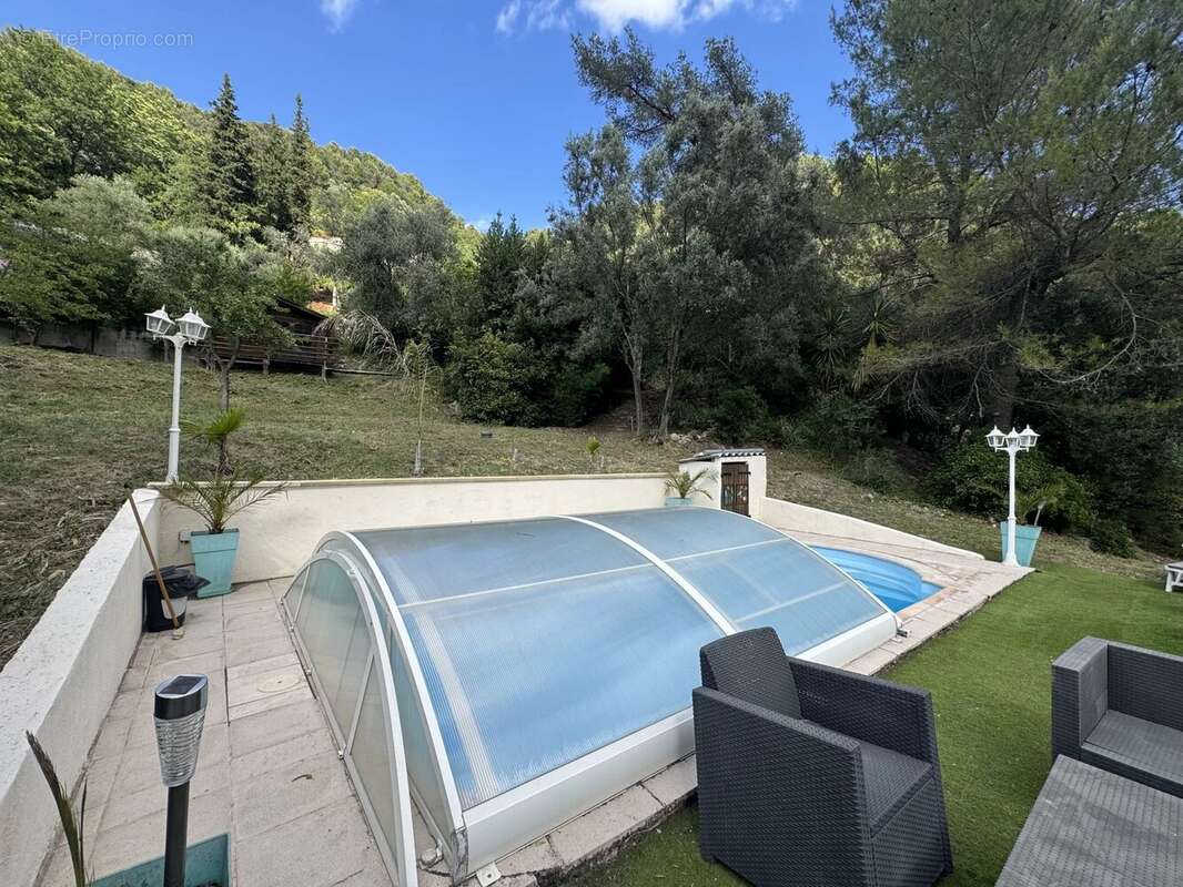 Escarene : bien rare sur le secteur ! propriété de charme avec maison individuelle 4 pièces, 3 chambres, bureau, 185m²  en total - photo 44