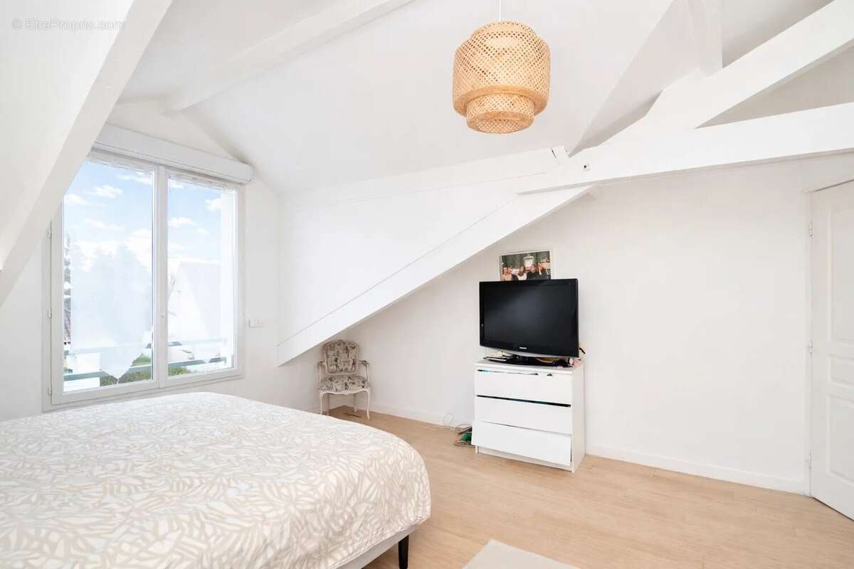 Le vesinet - maison 7 chambres  - terrain 404 m² - 12 mn rer - photo 11