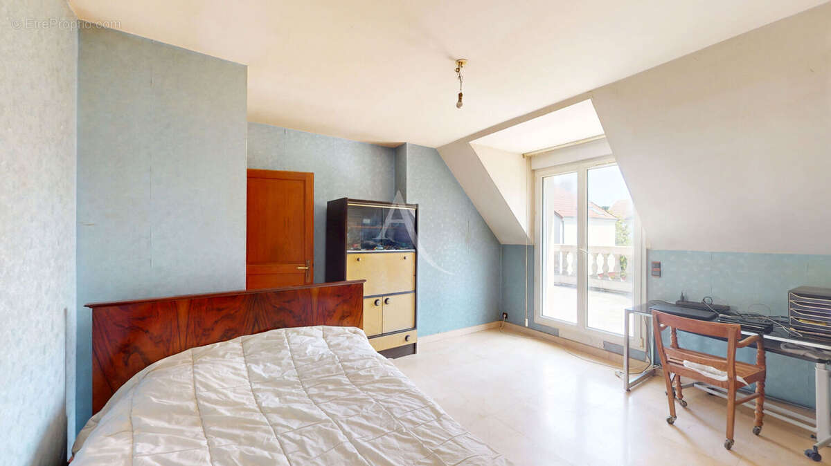 Maison à ROSNY-SOUS-BOIS