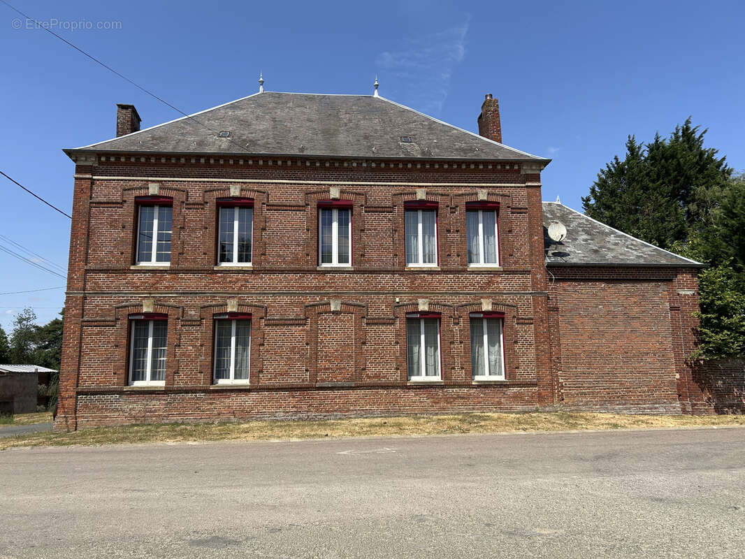 Maison de Maître entre Grandvilliers et Poix de Picardie - photo 7