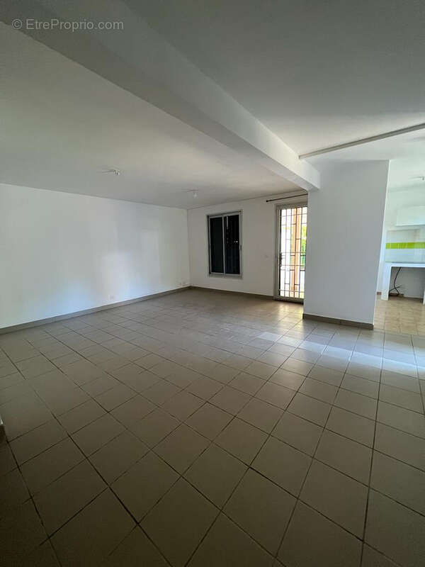 Maison à KOUROU