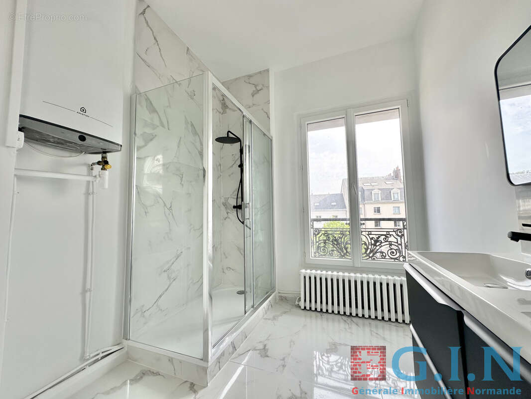 Appartement t5 prox préfecture / place du vieux marche - photo 12
