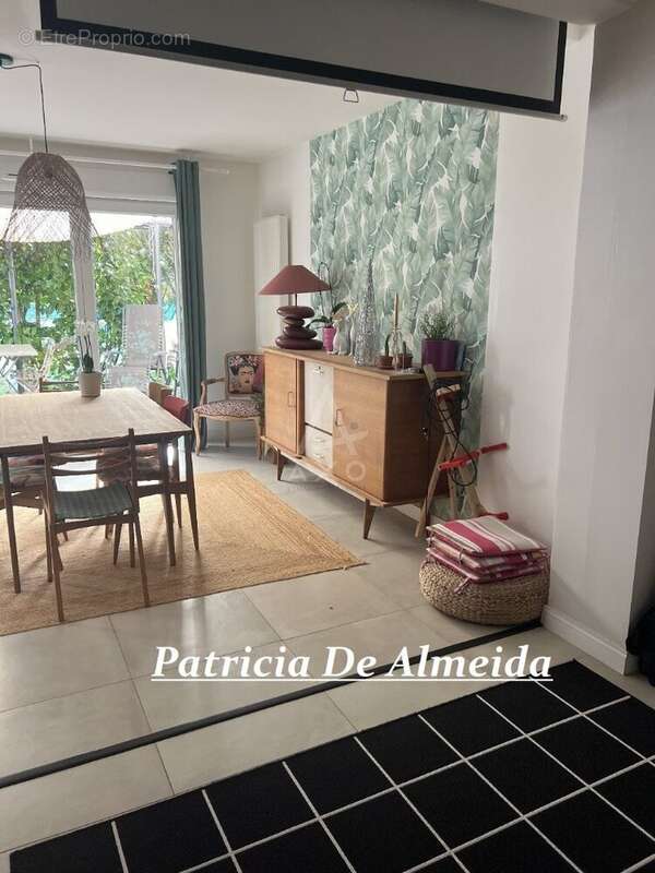 Maison à SAINT-MARTIN-DE-SEIGNANX