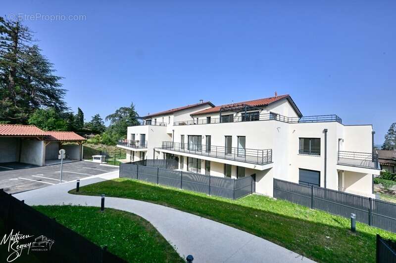 Appartement à VAUGNERAY