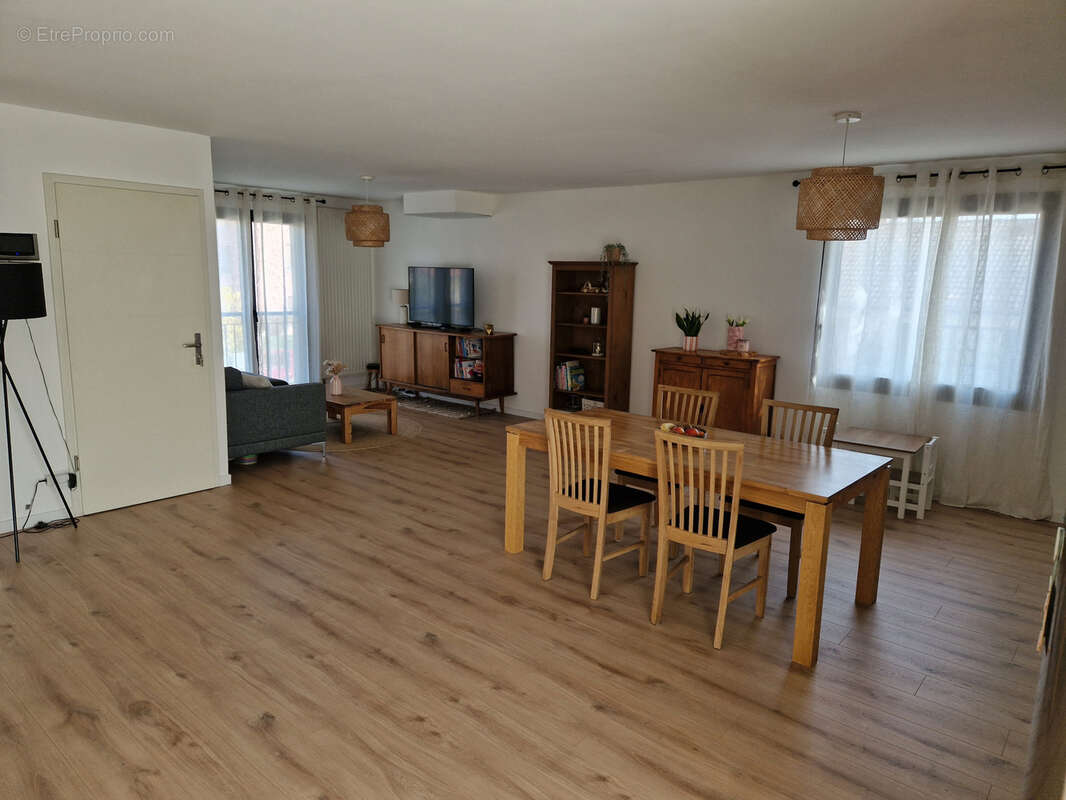 Maison à ROSIERES-AUX-SALINES