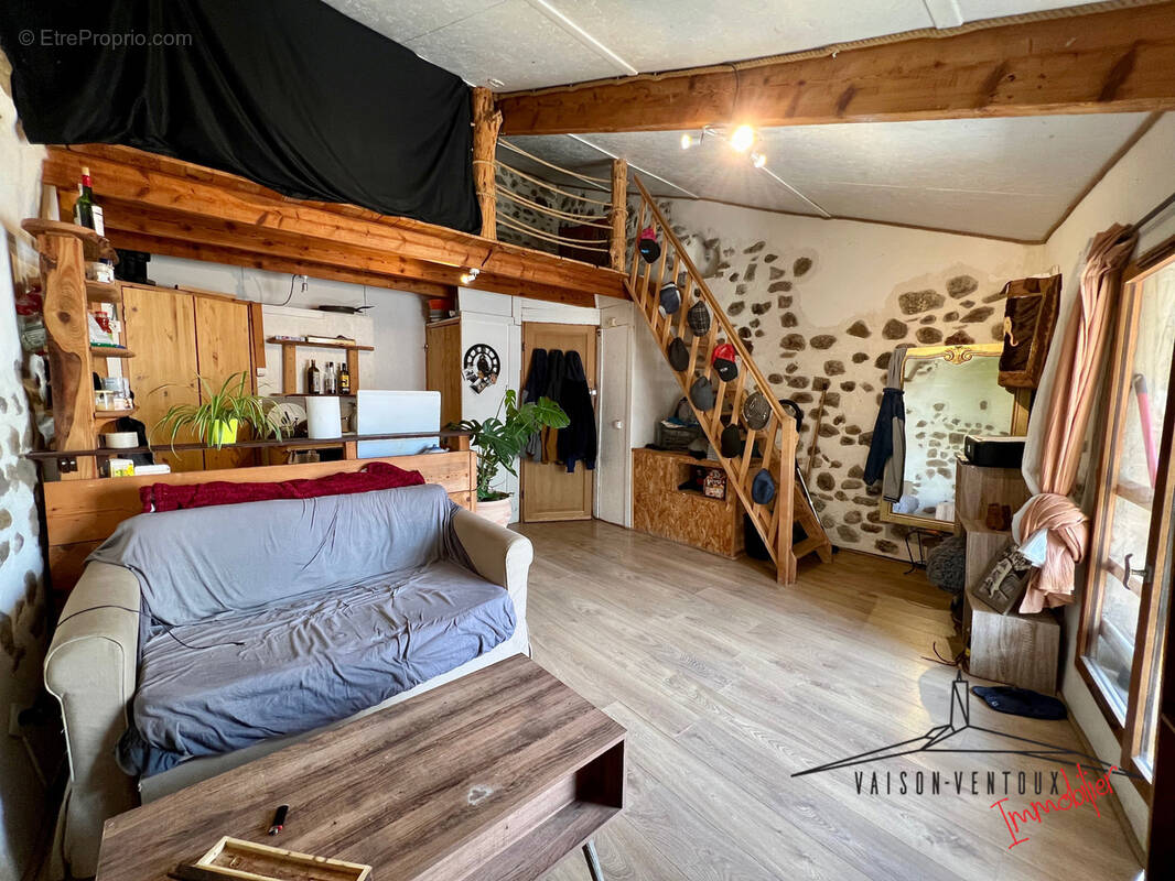 Appartement à BUIS-LES-BARONNIES