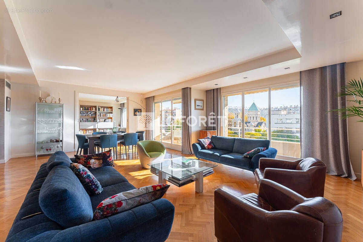 Appartement à MARSEILLE-8E