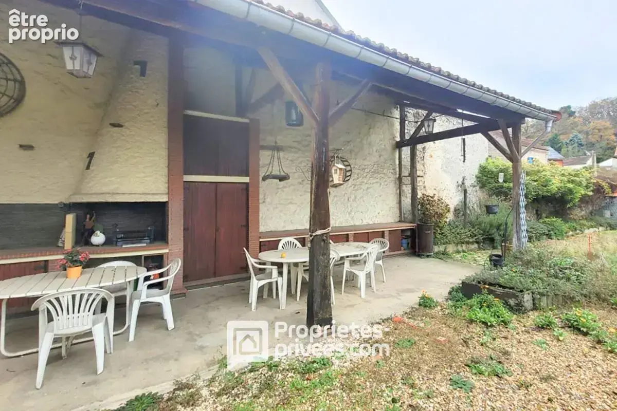 Maison en hypercentre à rénover avec jardin et cave voûtée - photo 11