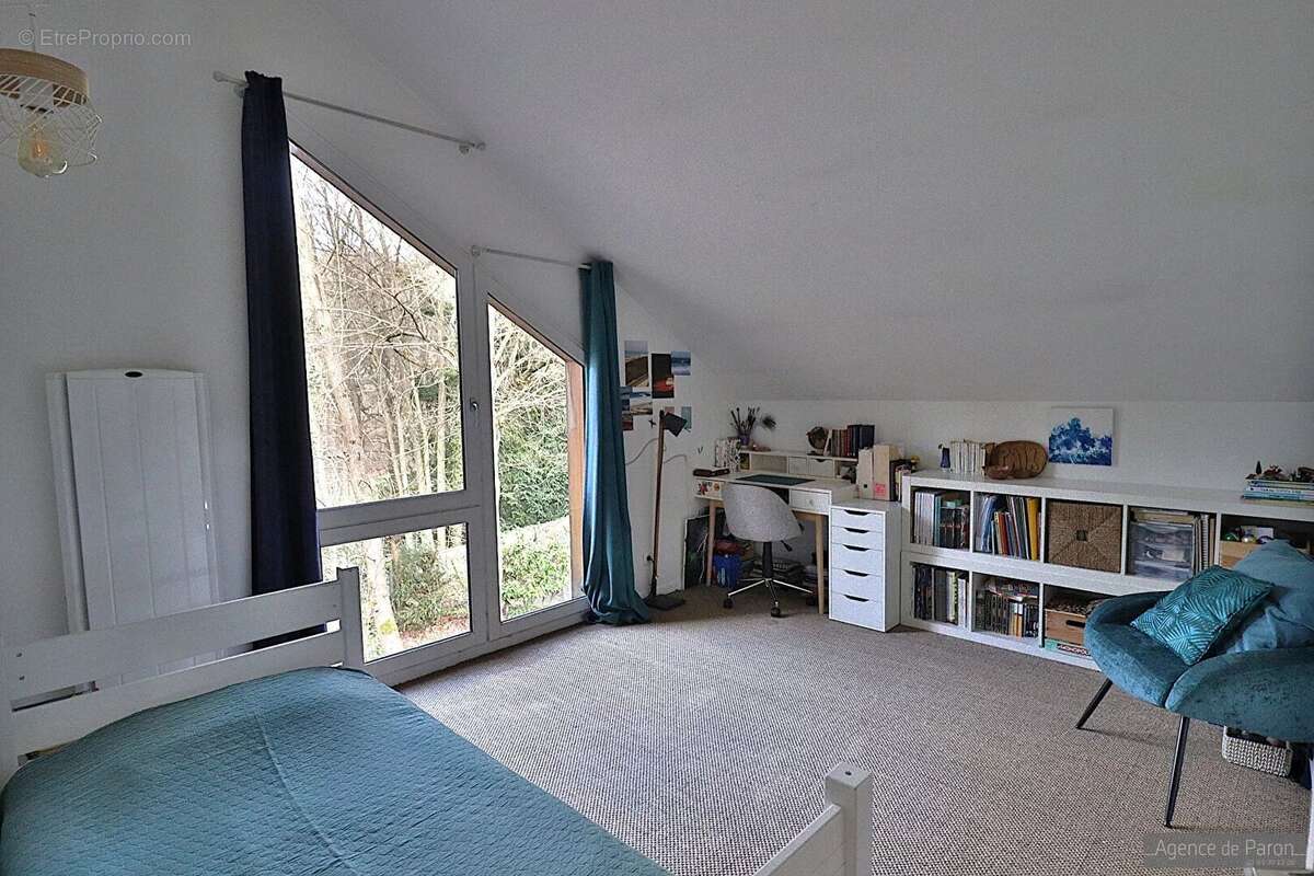 Maison à VERRIERES-LE-BUISSON