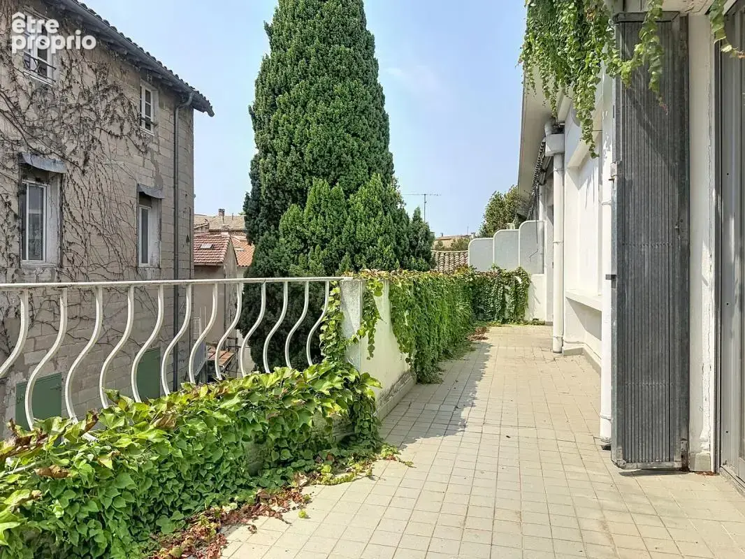 exclusivité, Avignon Intra Muros  T3 83 m² terrasse 16 m² - photo 2