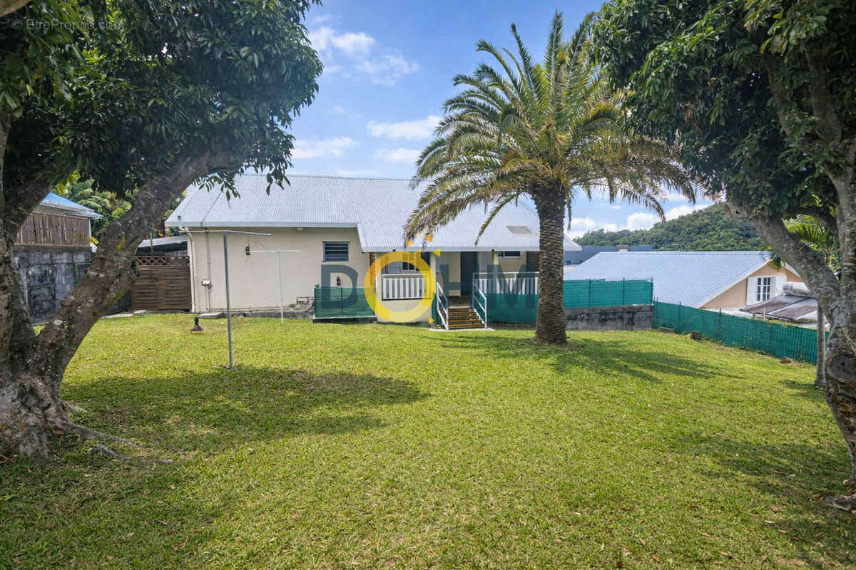 Maison à PETITE-ILE