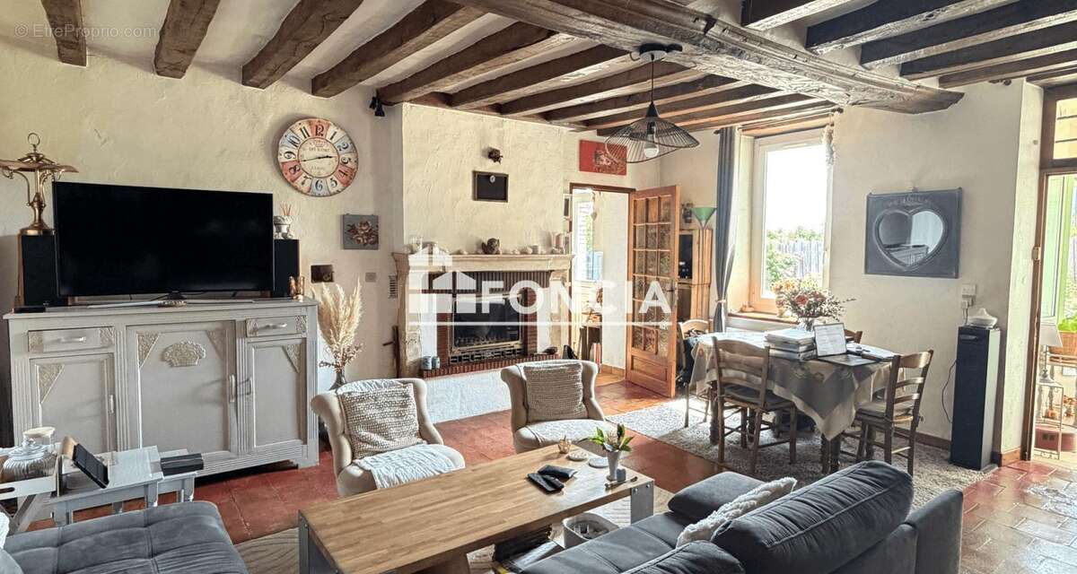 Maison à ROEZE-SUR-SARTHE