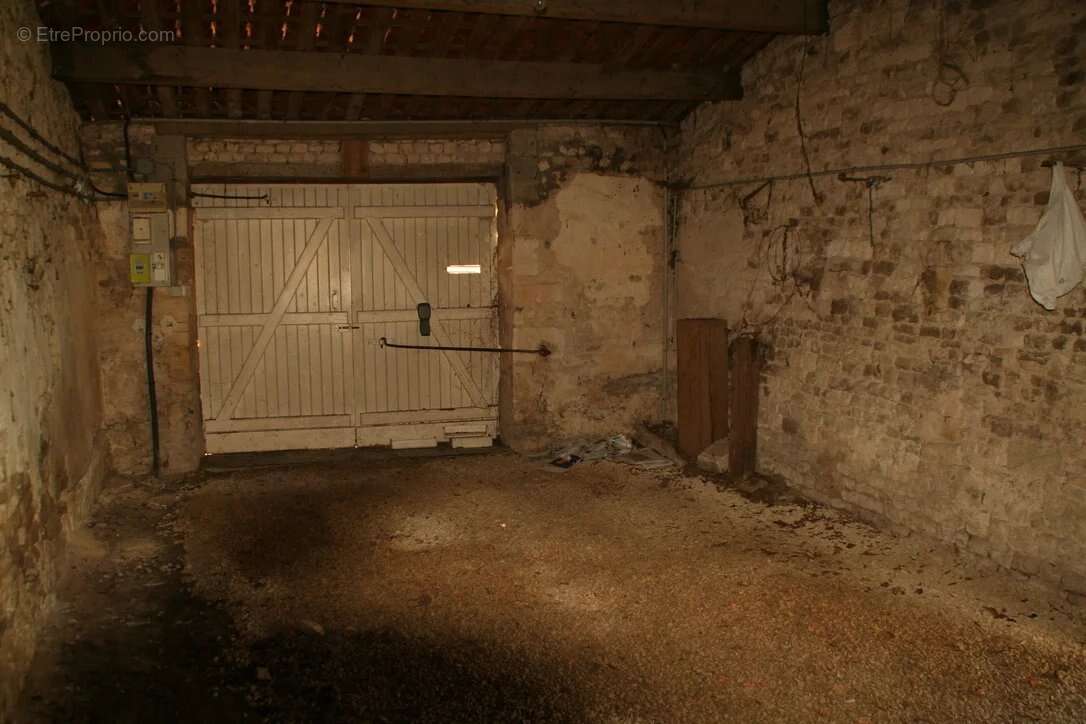 Maison à DOMPIERRE-SUR-MER