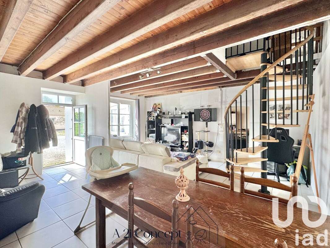 Photo 2 - Maison à DRAIN