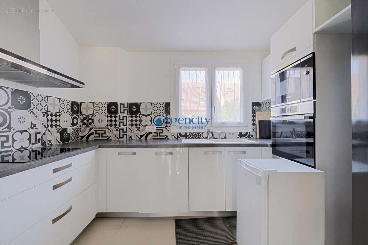 Maison à NOISY-LE-GRAND