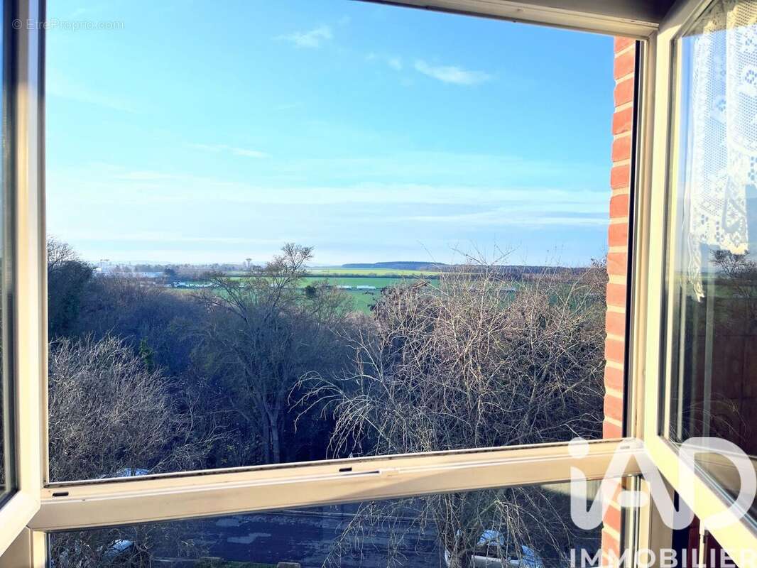 Photo 3 - Appartement à SURVILLIERS