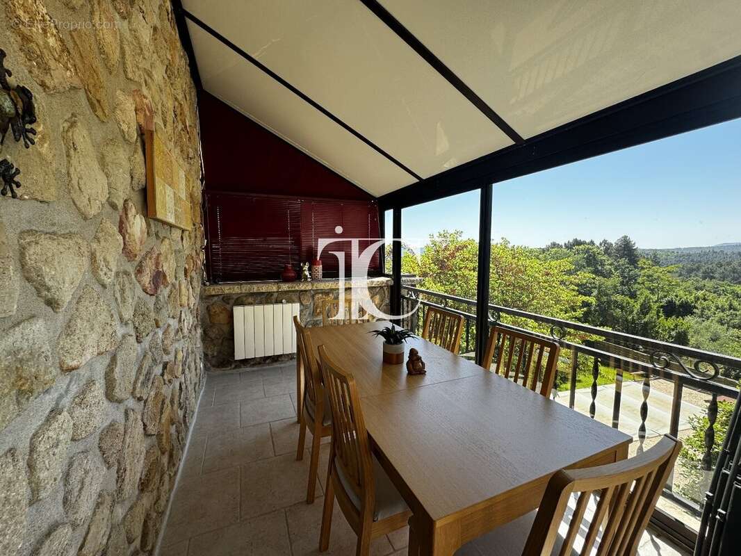 Maison à LES VANS