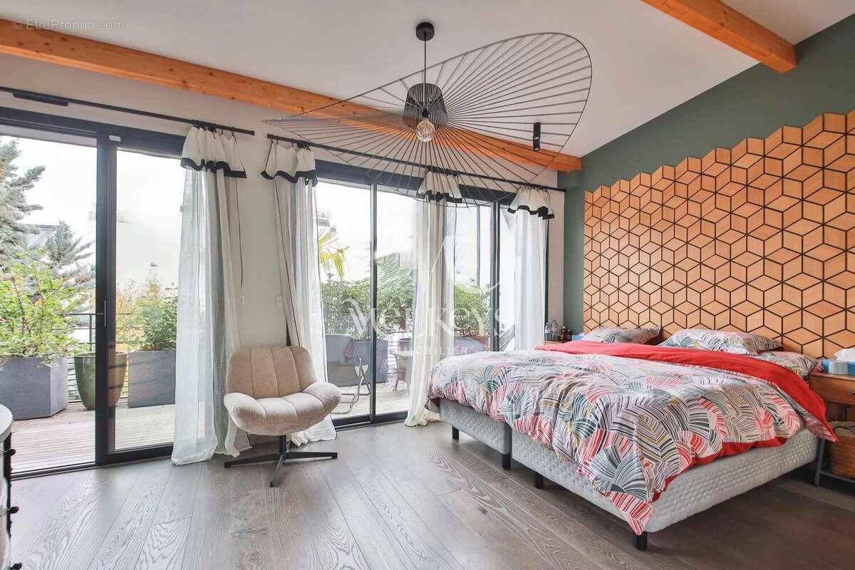 Maison à BOULOGNE-BILLANCOURT