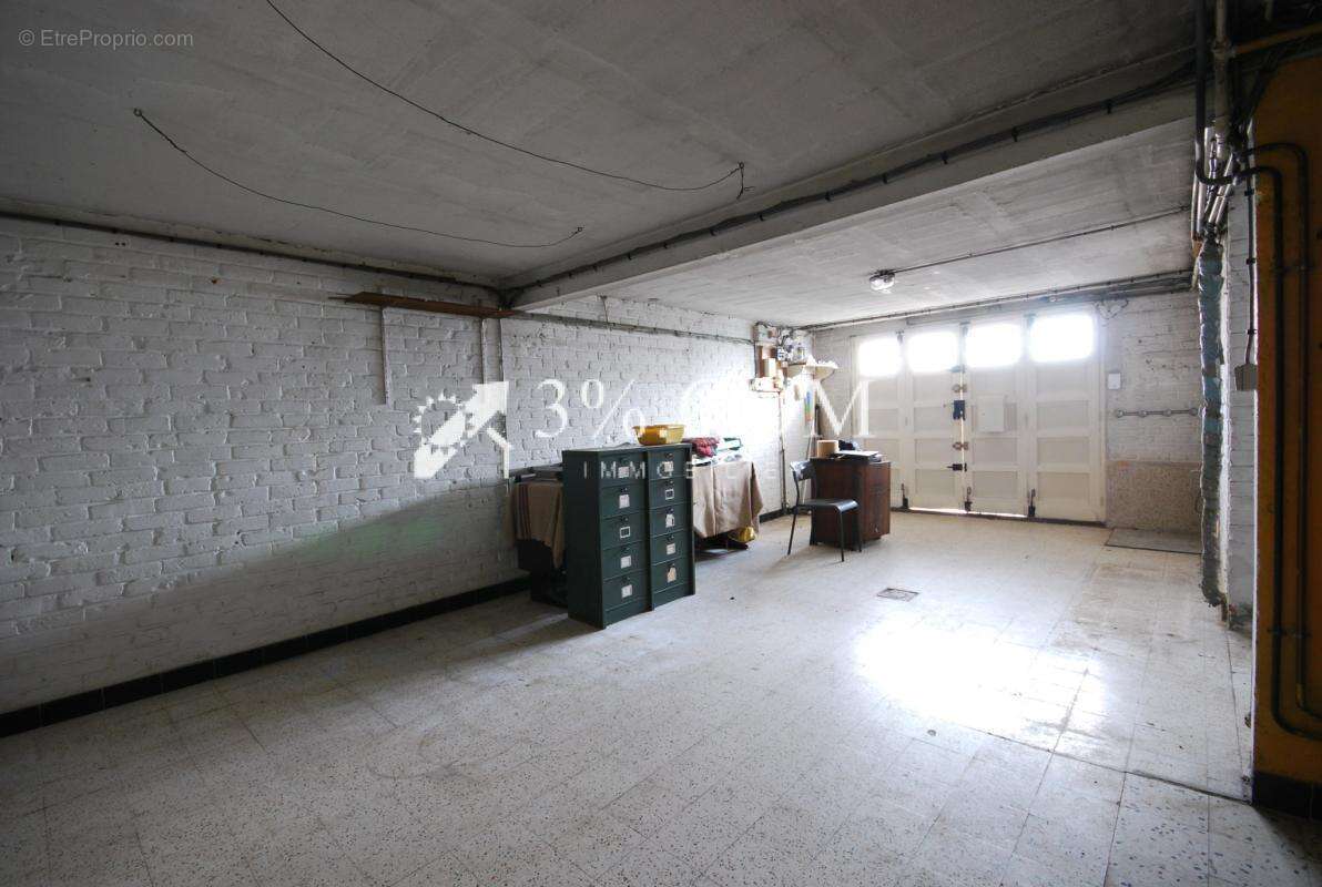 Maison à LA CHAPELLE-D'ARMENTIERES