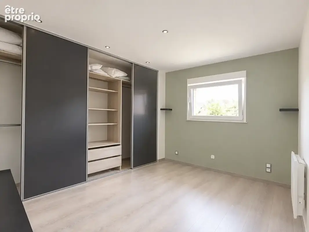 Maison familiale rénovée à Anhiers - photo 9