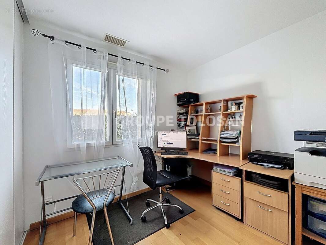 Maison à SAINT-ORENS-DE-GAMEVILLE