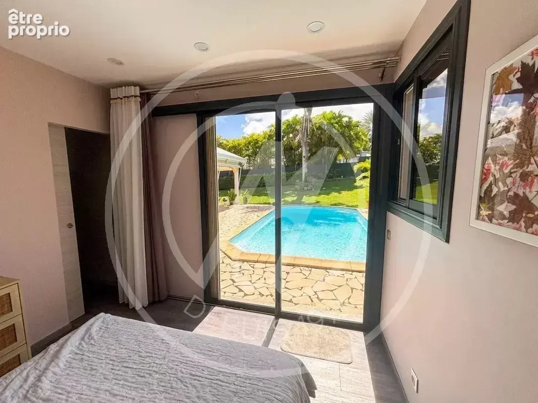 Photo Maison à Baie-Mahault au prix de 820 000€