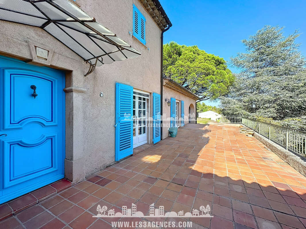 Maison à GRIMAUD
