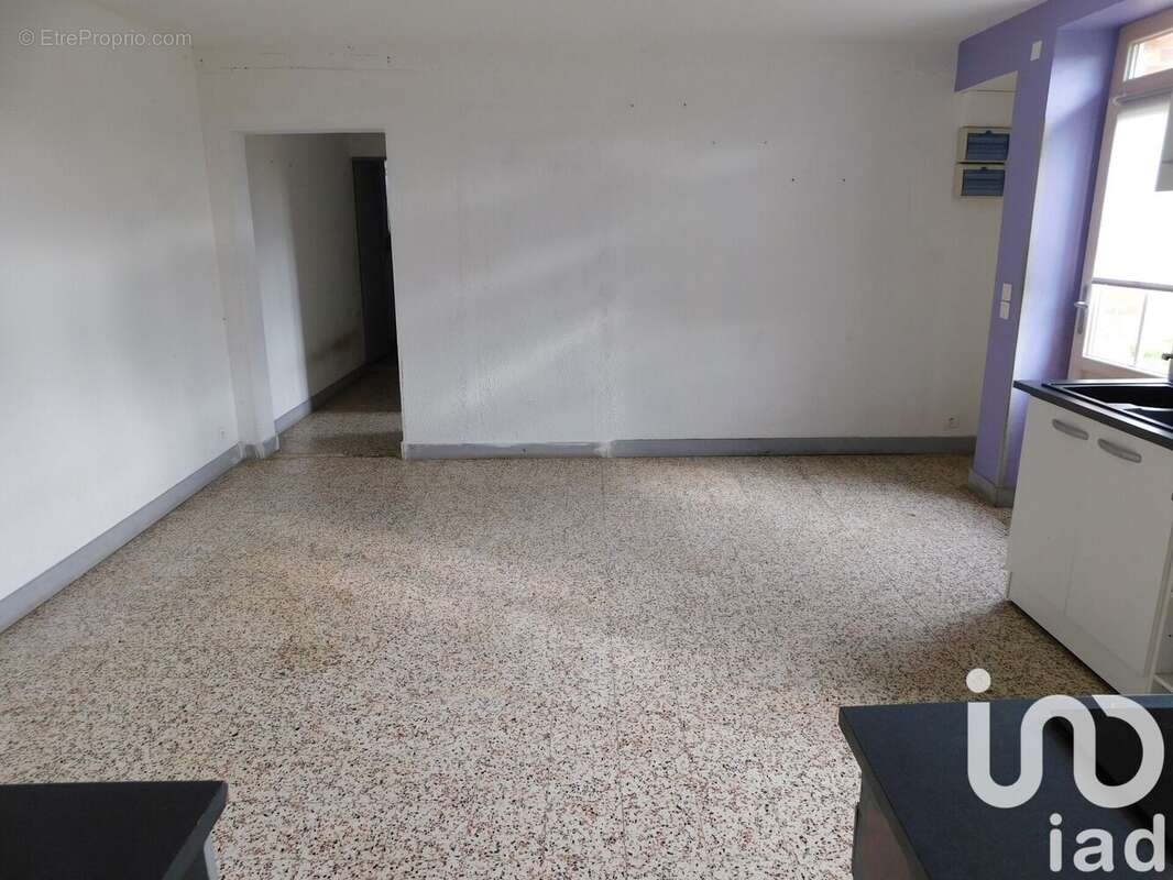 Photo 4 - Maison à SALBRIS