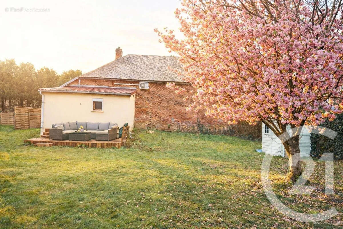 Maison à JEANCOURT