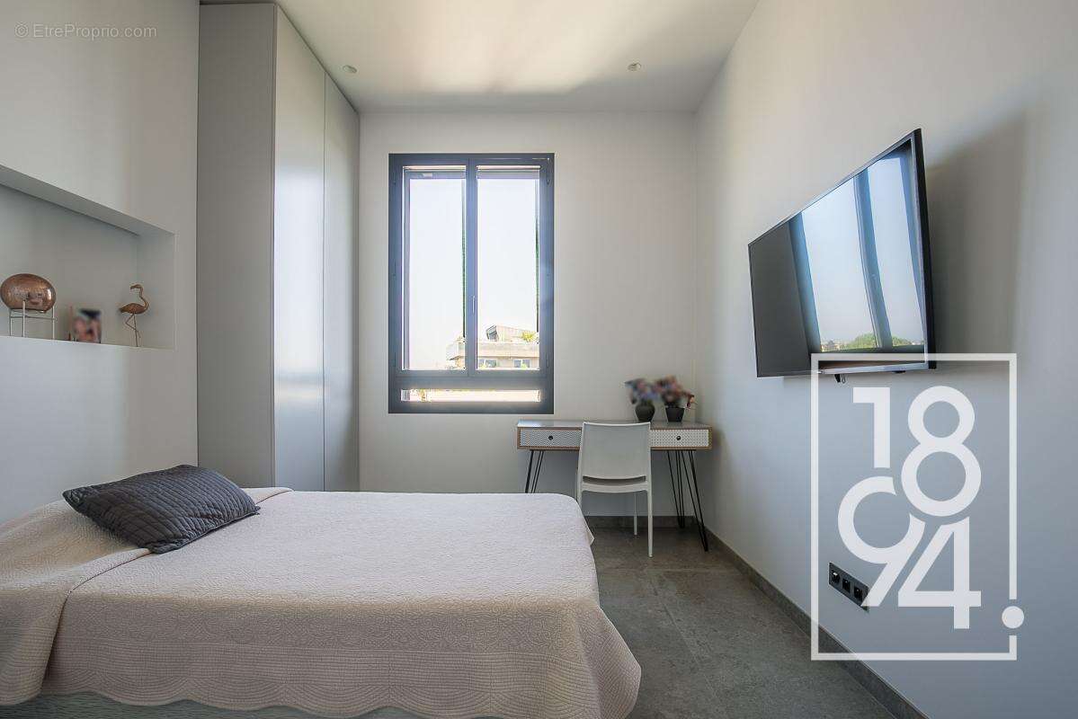 Appartement à MARSEILLE-9E