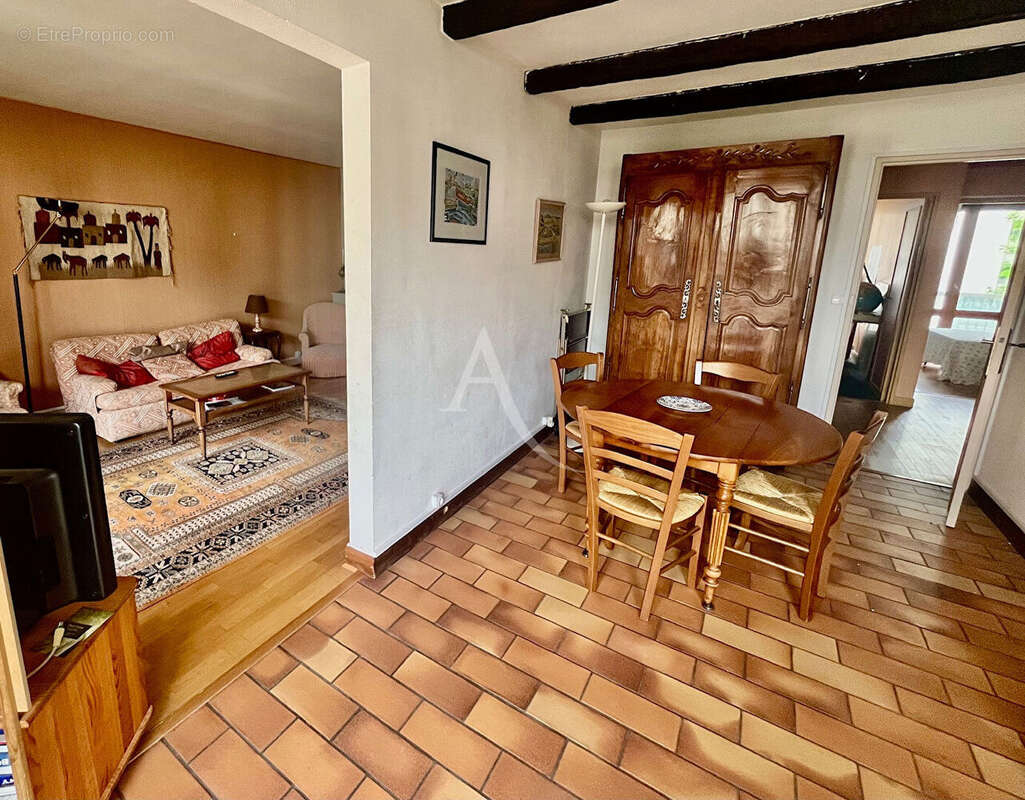 Appartement à CHAVILLE