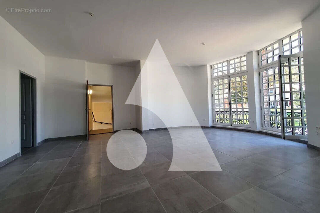 Appartement T5 sur VALMONDOIS - photo 4