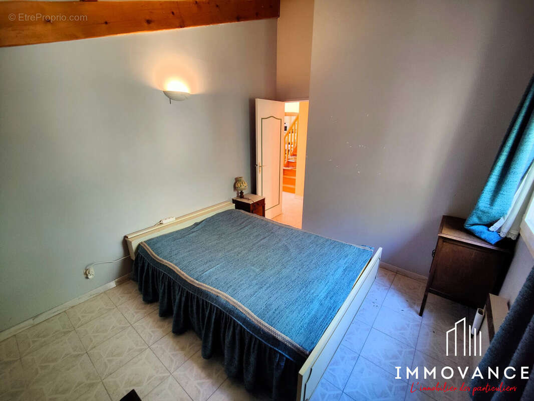 Maison à VIOLS-LE-FORT