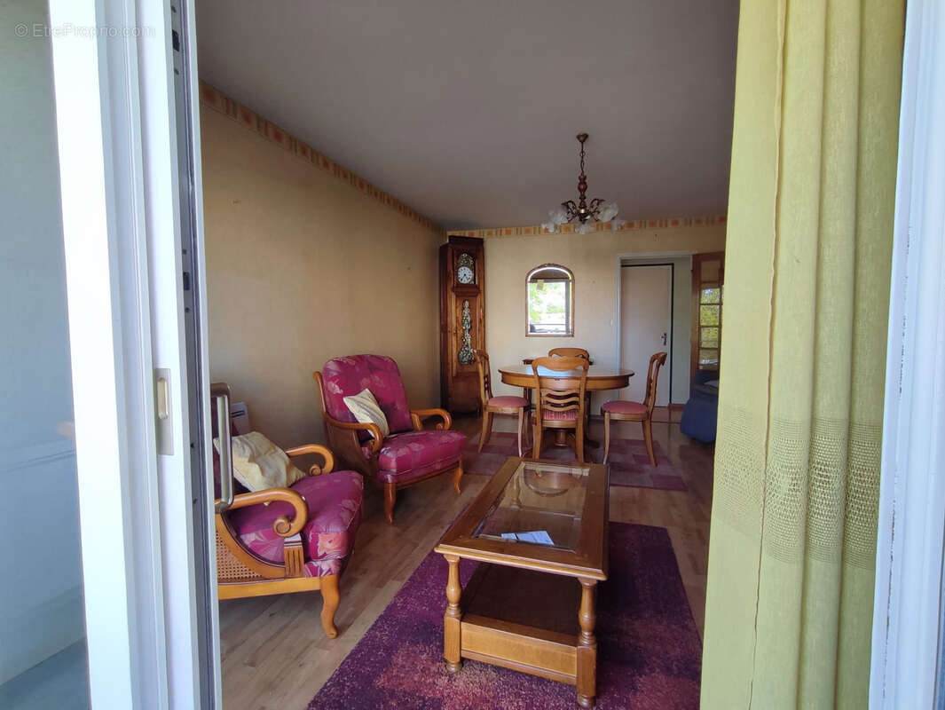 Appartement à LAMBALLE